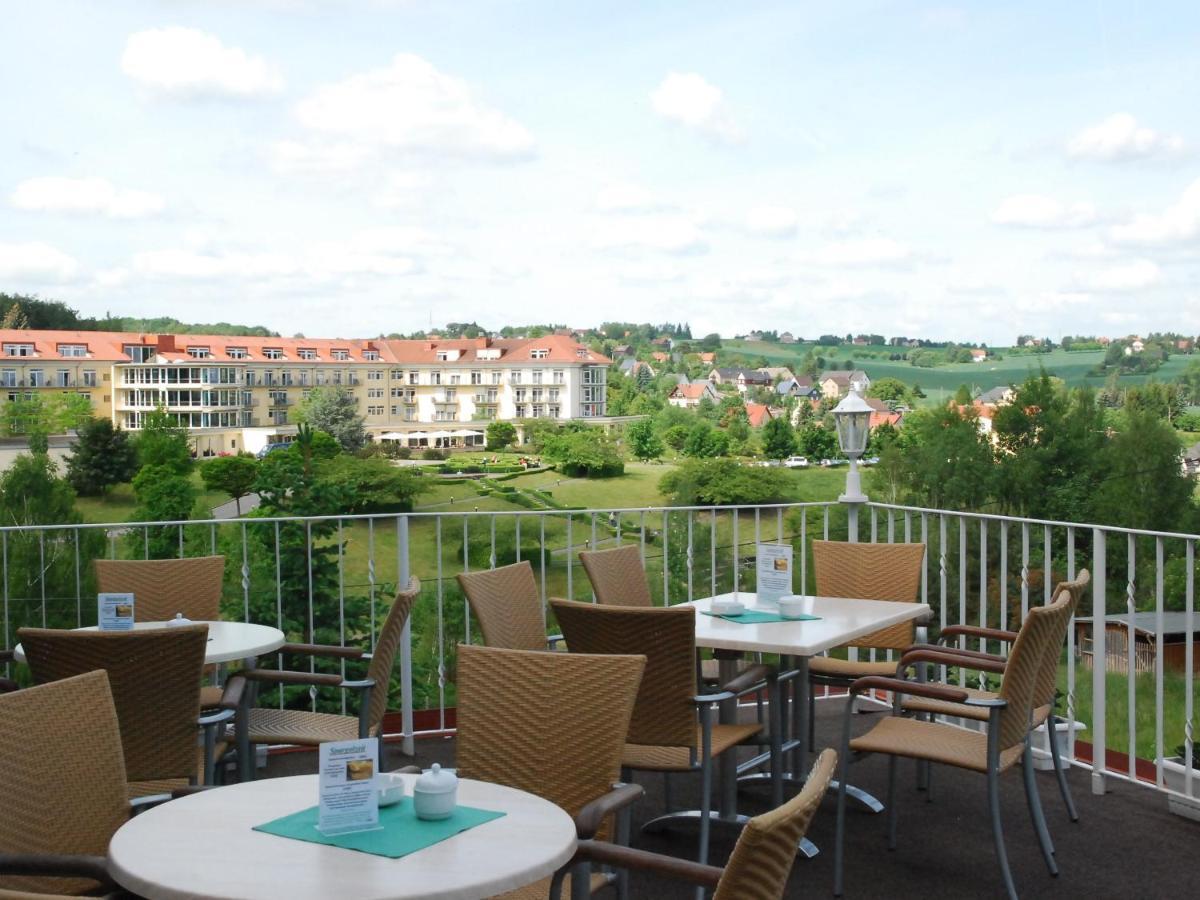 Waldhotel & Restaurant Bergschlosschen Hetzdorf Екстериор снимка