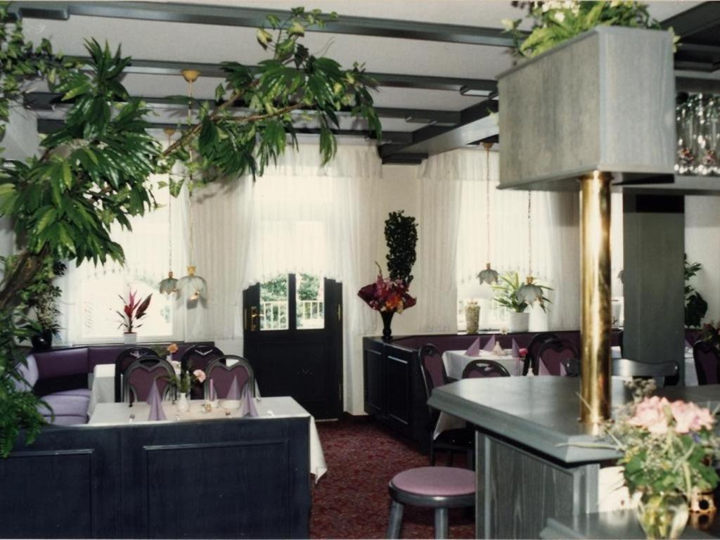 Waldhotel & Restaurant Bergschlosschen Hetzdorf Екстериор снимка