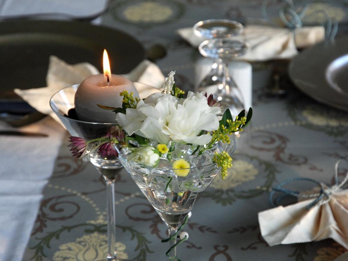 Waldhotel & Restaurant Bergschlosschen Hetzdorf Екстериор снимка